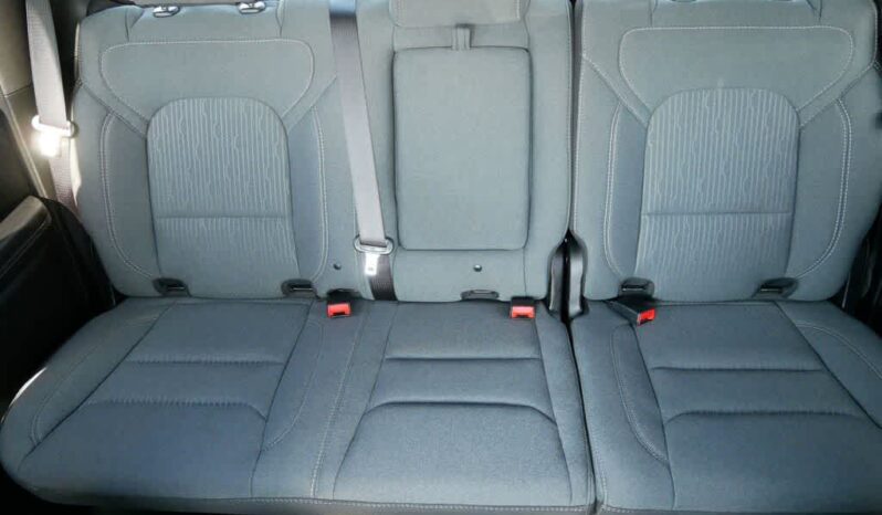 
 RAM 1500 full									