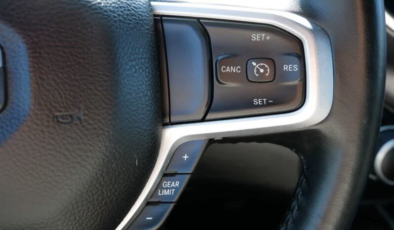 
 RAM 1500 full									
