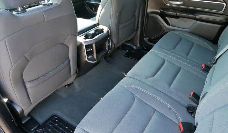 
 RAM 1500 full									