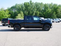 
 Chevrolet Silverado 1500 full									
