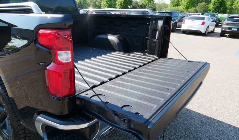 
 Chevrolet Silverado 1500 full									