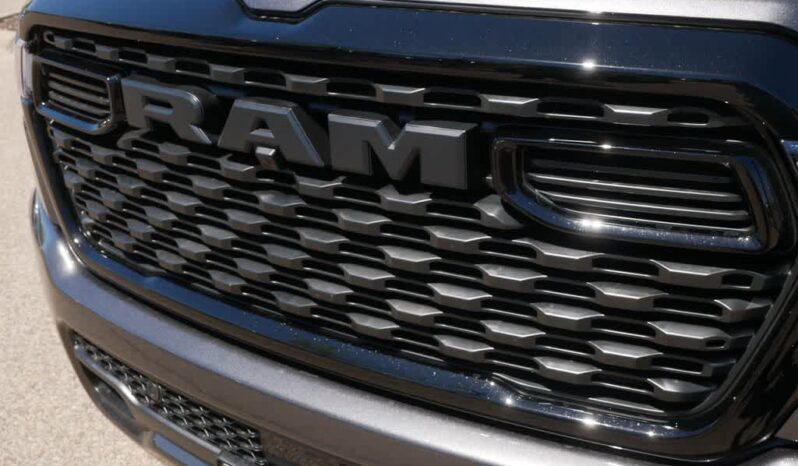 
 RAM 1500 full									