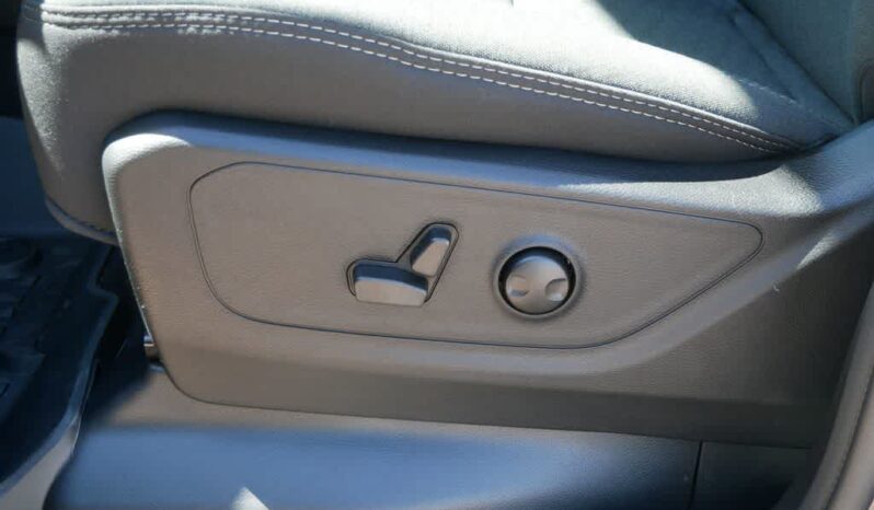 
 RAM 1500 full									