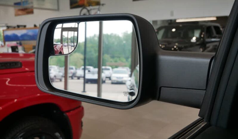 
 RAM 1500 full									