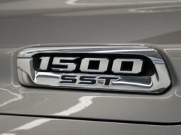 
 RAM 1500 full									