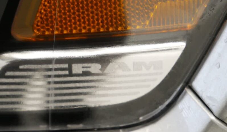 
 RAM 1500 full									