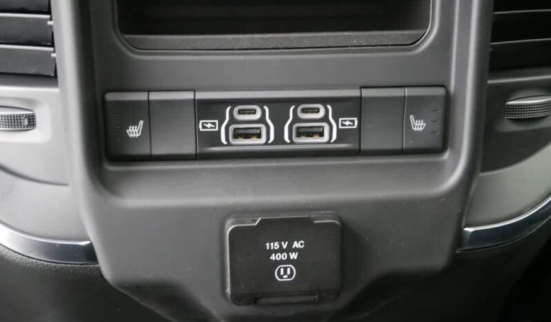 
 RAM 1500 full									