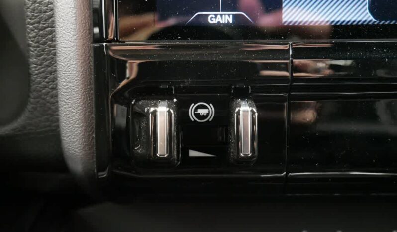 
 RAM 1500 full									