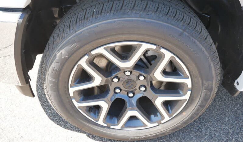 
 RAM 1500 full									