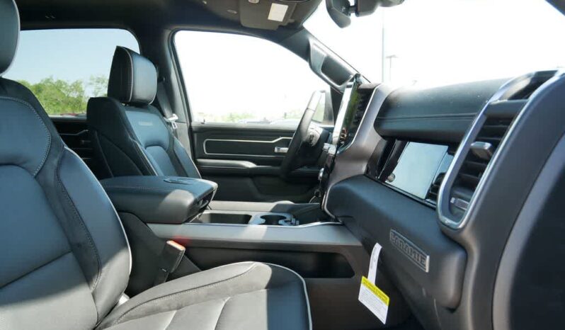 
 RAM 1500 full									