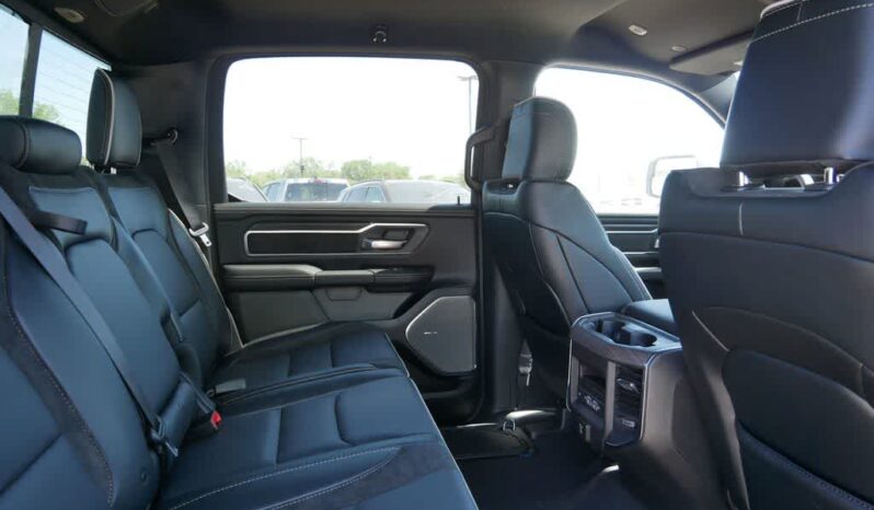 
 RAM 1500 full									