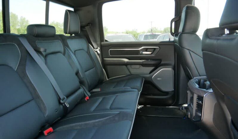 
 RAM 1500 full									