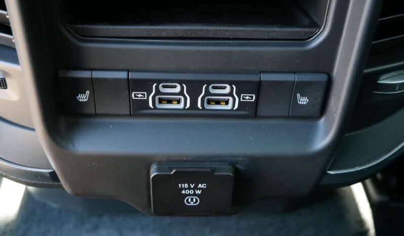 
 RAM 1500 full									