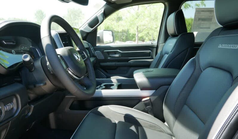 
 RAM 1500 full									