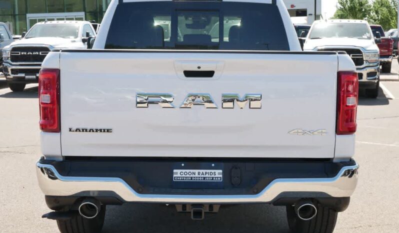 
 RAM 1500 full									