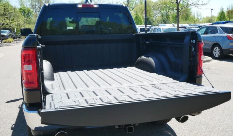 
 RAM 1500 full									