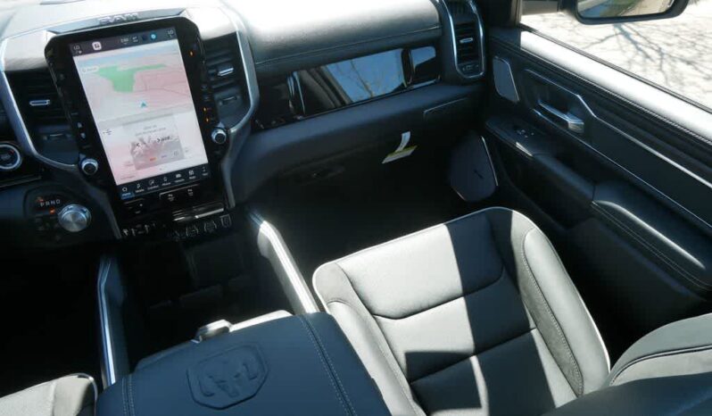 
 RAM 1500 full									