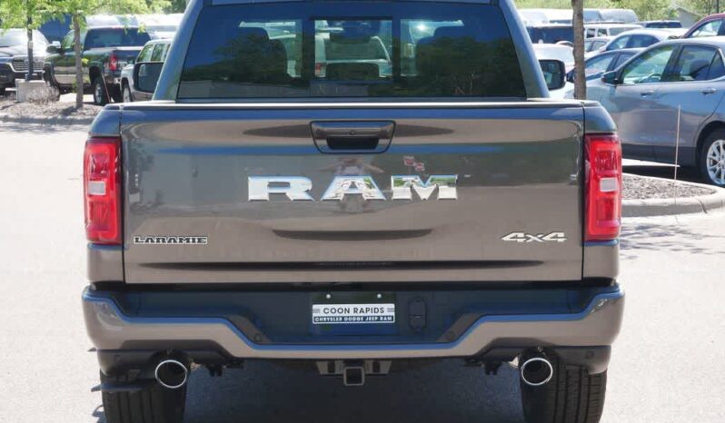 
 RAM 1500 full									
