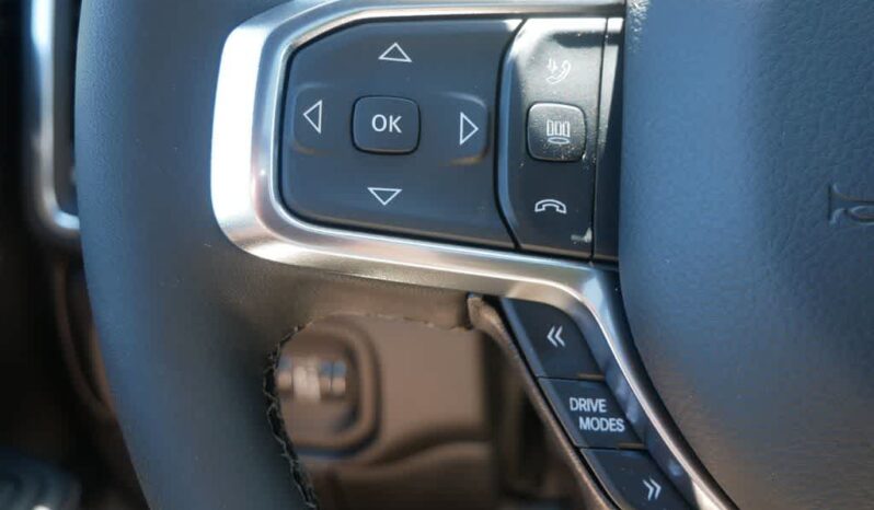 
 RAM 1500 full									