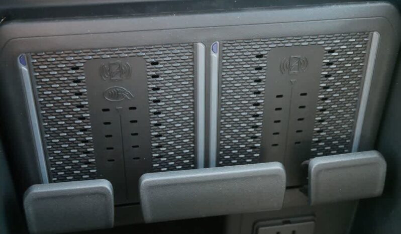 
 RAM 1500 full									