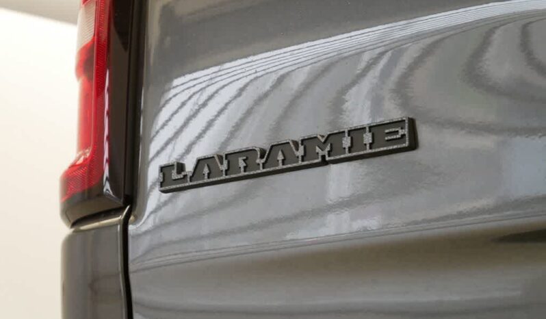 
 RAM 1500 full									