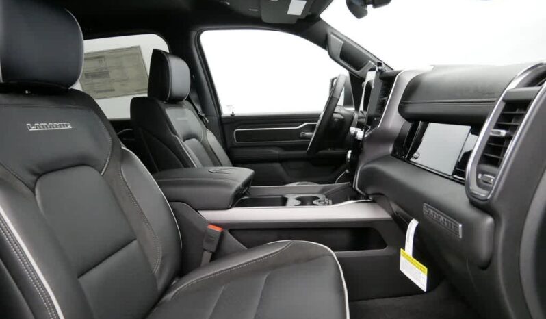 
 RAM 1500 full									