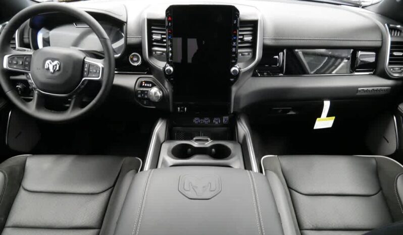 
 RAM 1500 full									