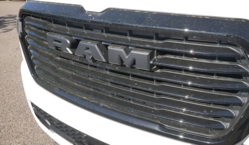 
 RAM 1500 full									