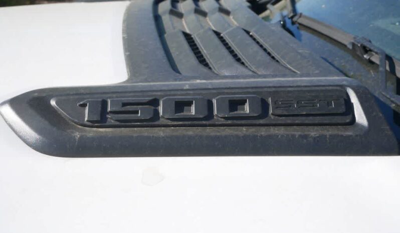 
 RAM 1500 full									
