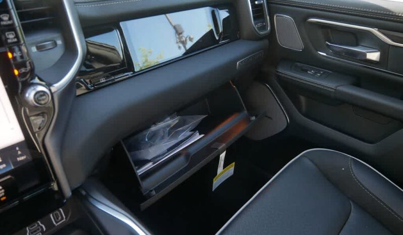 
 RAM 1500 full									