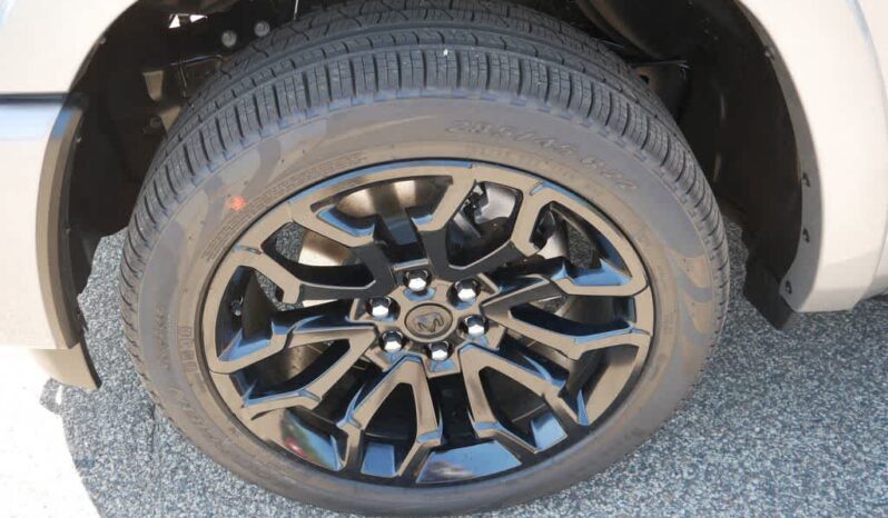 
 RAM 1500 full									
