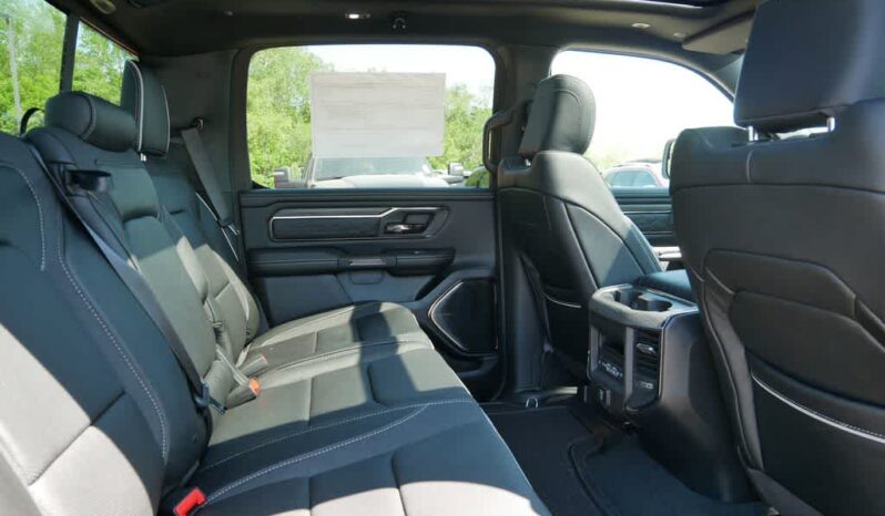 
 RAM 1500 full									