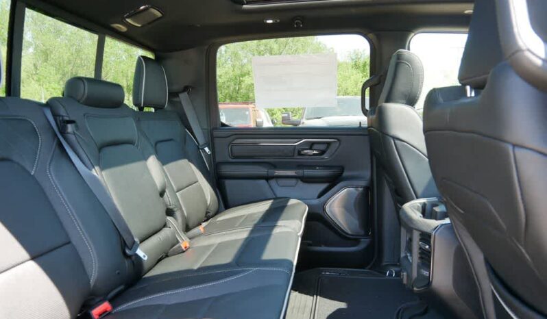 
 RAM 1500 full									