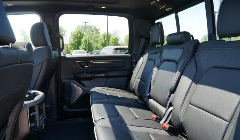
 RAM 1500 full									