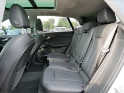 
 Audi Q8 full									