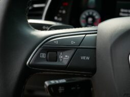 
 Audi Q8 full									
