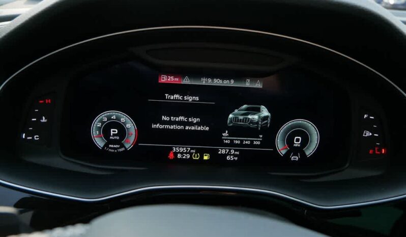 
 Audi Q8 full									