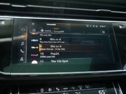 
 Audi Q8 full									