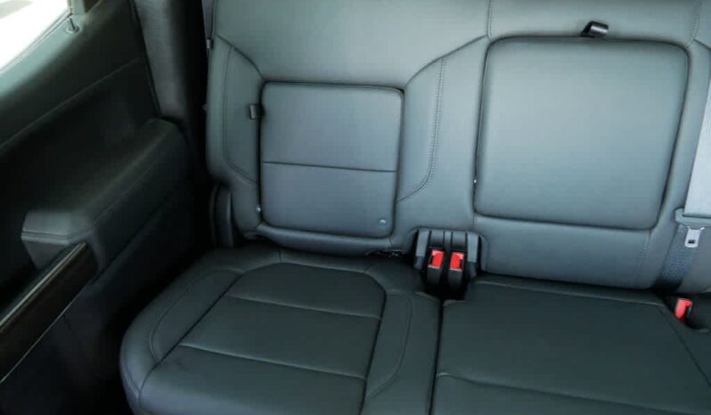 
 Chevrolet Silverado 1500 LTD full									