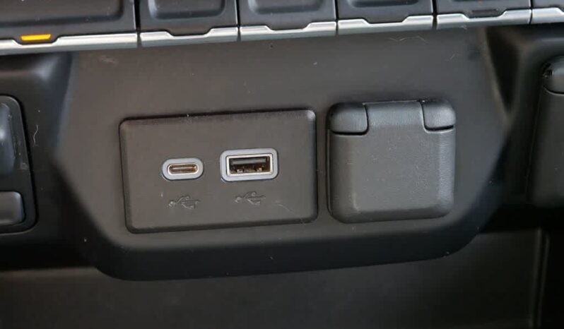 
 Chevrolet Silverado 1500 LTD full									