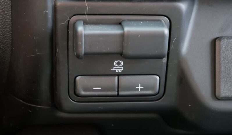 
 Chevrolet Silverado 1500 LTD full									