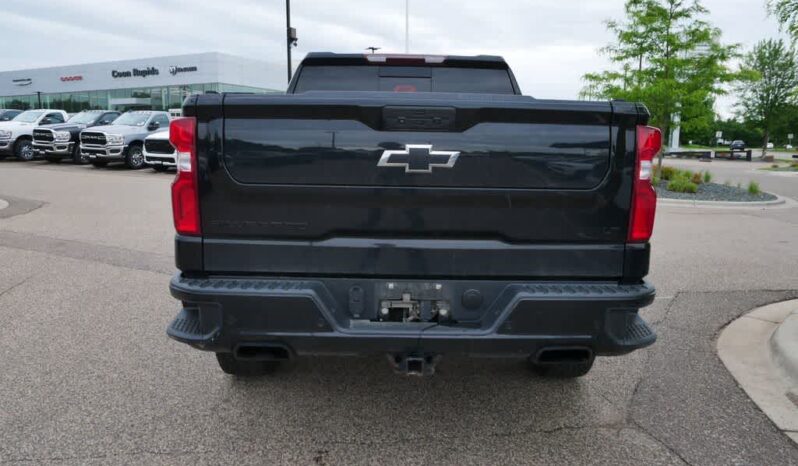 
 Chevrolet Silverado 1500 LTD full									