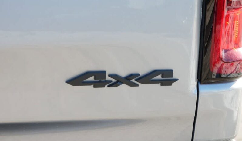 
 RAM 1500 full									