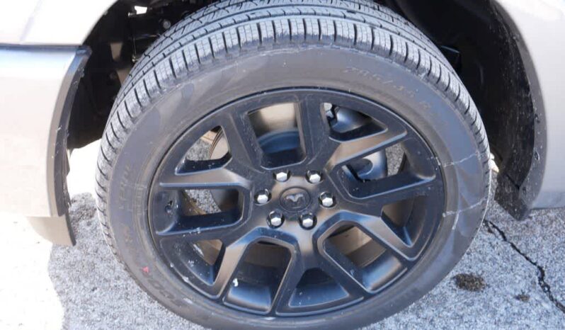 
 RAM 1500 full									