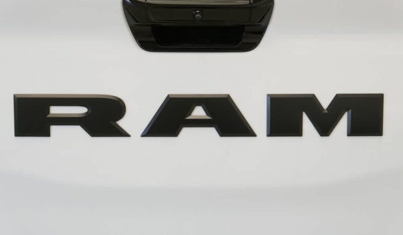 
 RAM 1500 full									