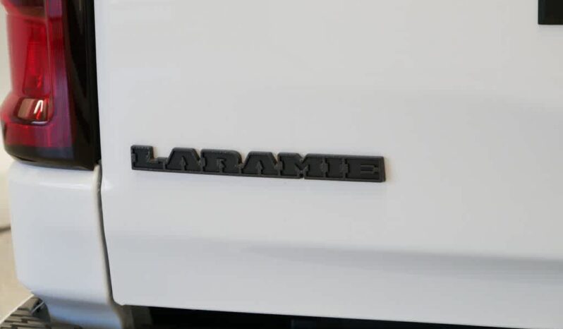 
 RAM 1500 full									