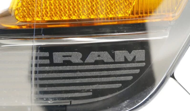 
 RAM 1500 full									