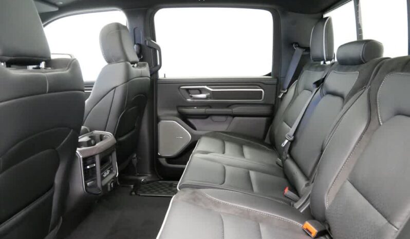
 RAM 1500 full									