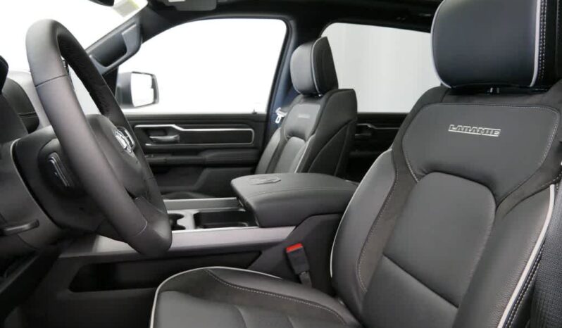 
 RAM 1500 full									