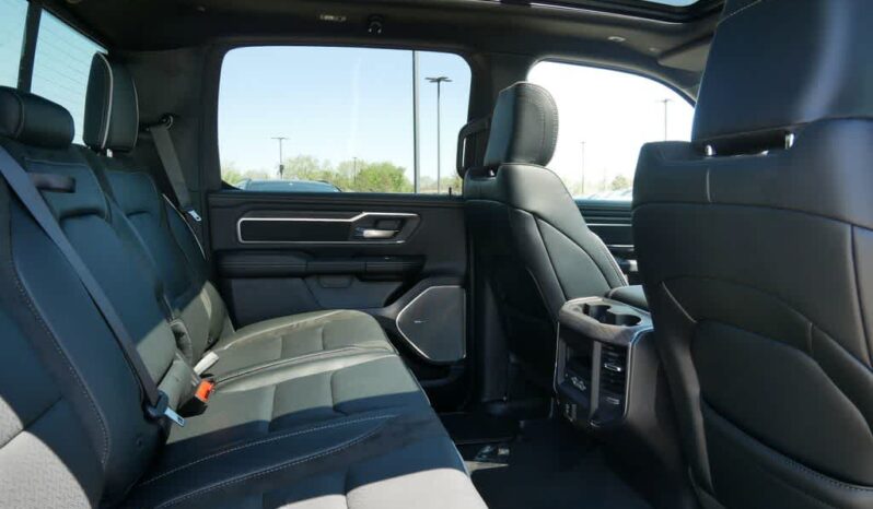 
 RAM 1500 full									